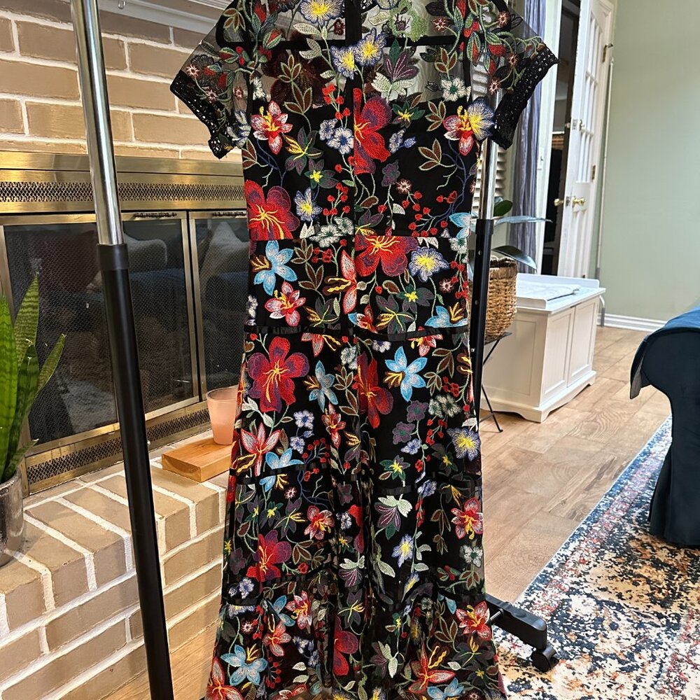Anthropologie Vone Janine Embroidered Floral Mesh Midi Dress Size 4 - Picture 7 of 7
